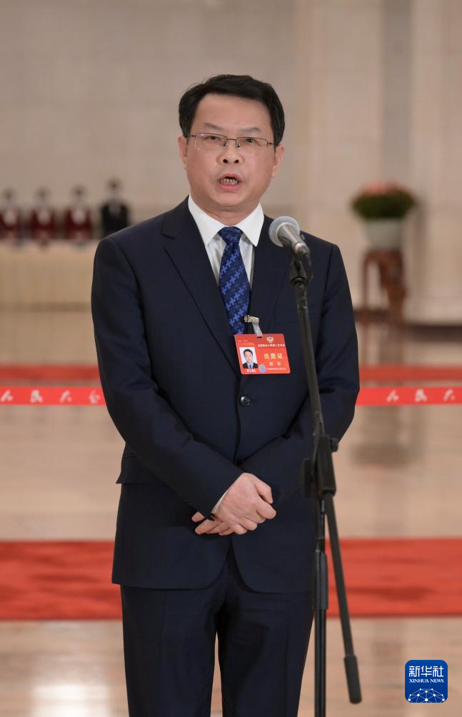 第二場“委員通道”集體(ti) 采訪活動舉(ju) 行