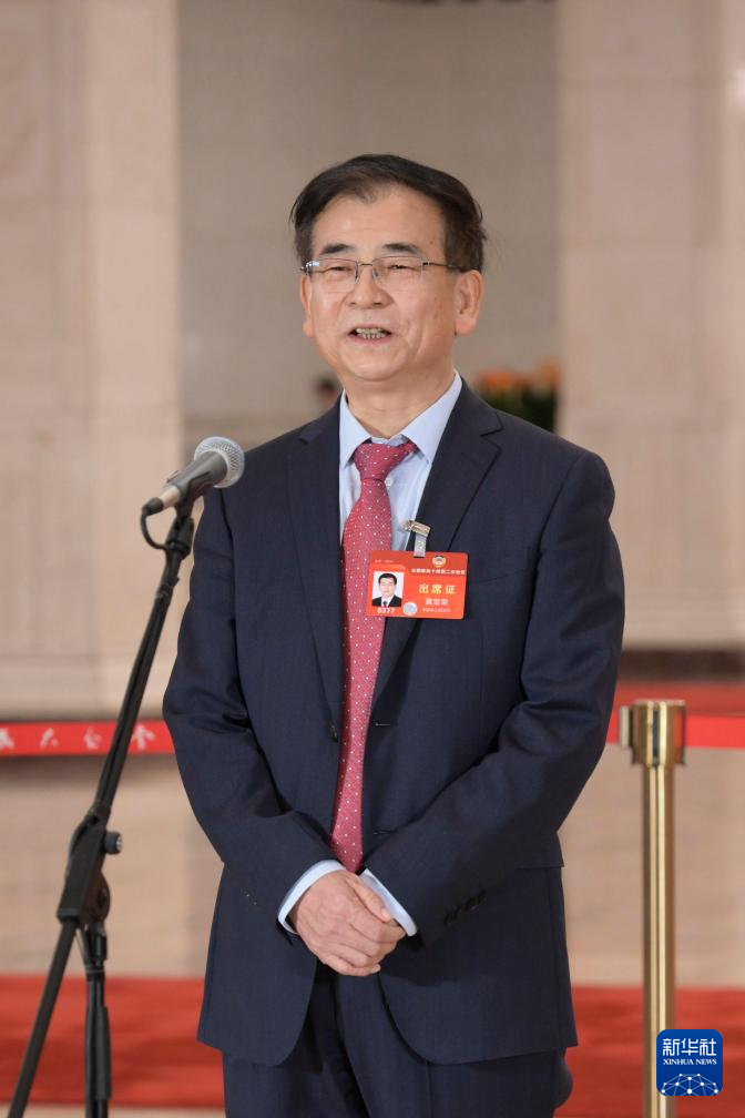第二場“委員通道”集體(ti) 采訪活動舉(ju) 行