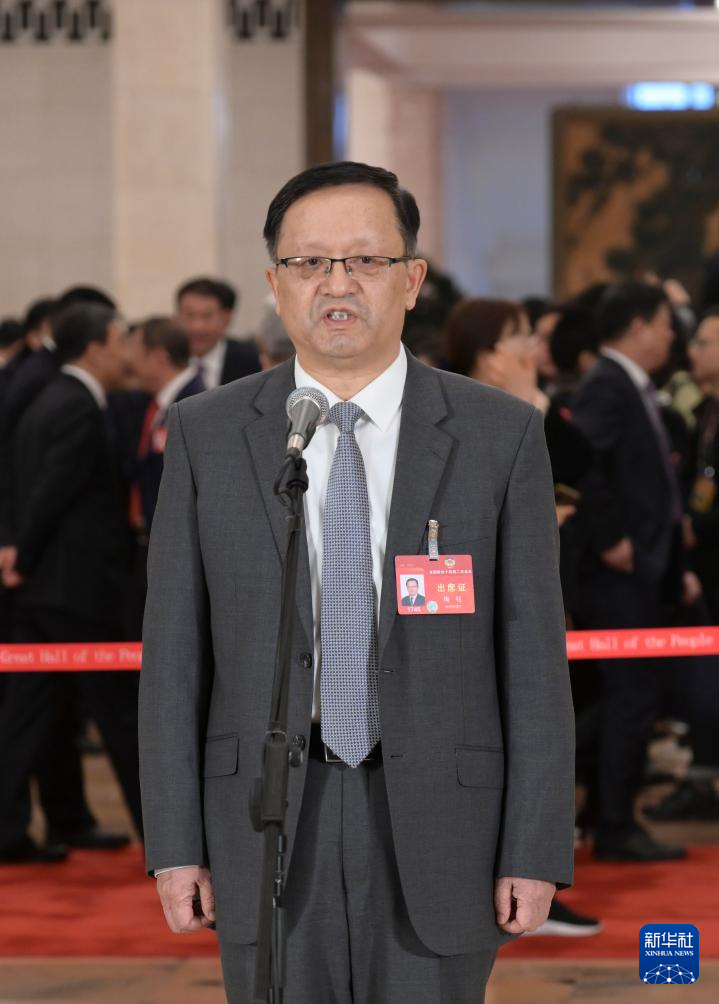 第二場“委員通道”集體(ti) 采訪活動舉(ju) 行