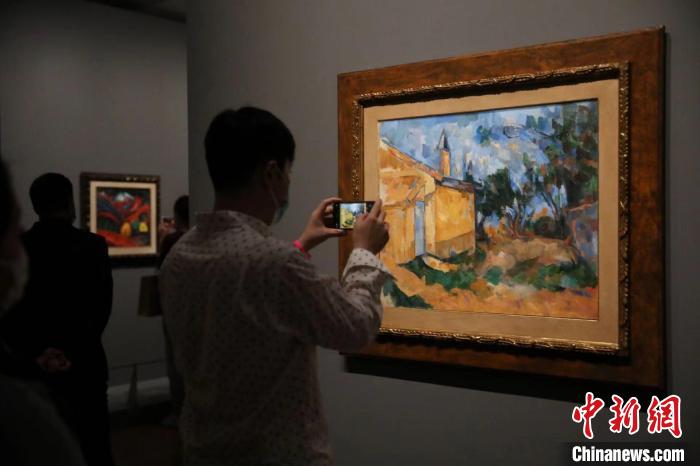 “現代藝術100年——意大利國家現當代美術館珍藏”藝術大展。　張亨偉(wei)  攝