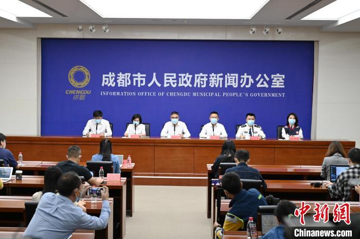 （抗擊新冠肺炎）成都1.48萬(wan) 家企業(ye) 閉環管理、連續生產(chan) 工業(ye) 企業(ye) 複工率達到65%