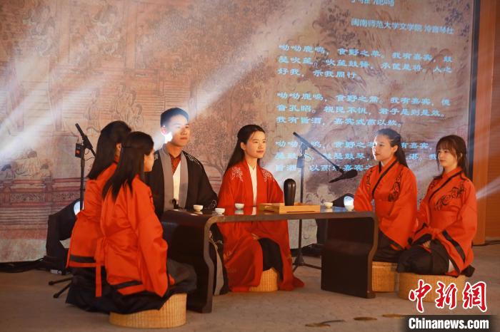 2023年閩南詩歌節開幕式暨詩歌朗誦會(hui) 現場。　閩南師範大學供圖