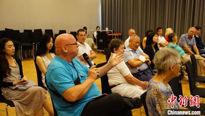 圖為(wei) 現場觀眾(zhong) 提問。　柏林中國文化中心供圖