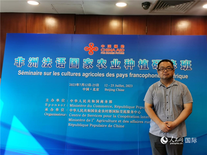 農(nong) 業(ye) 農(nong) 村部全國農(nong) 業(ye) 技術推廣服務中心正高級農(nong) 藝師孫釗。人民網 孫鴻宇攝