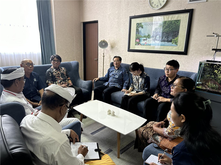 會(hui) 談現場。巴陵康孔子學院供圖