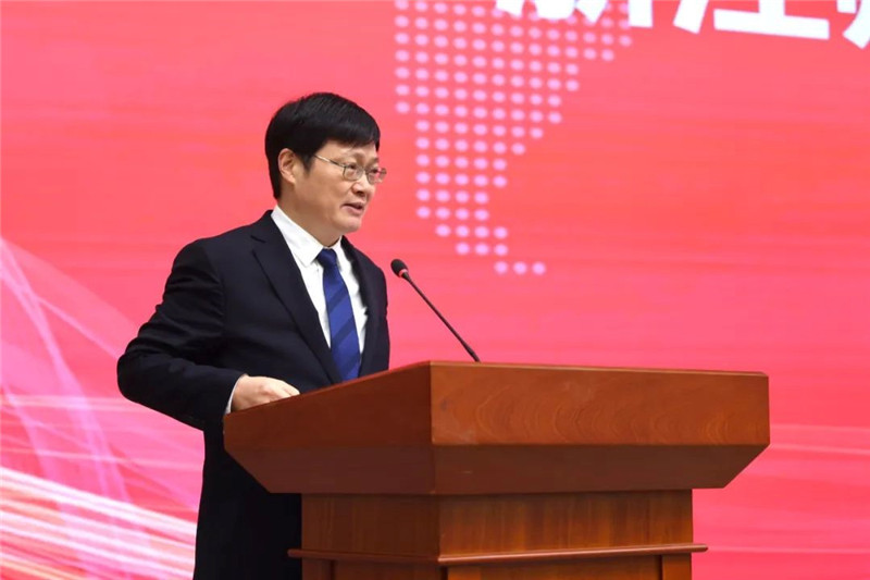 浙江師範大學校長蔣雲(yun) 良主持會(hui) 議。主辦方供圖