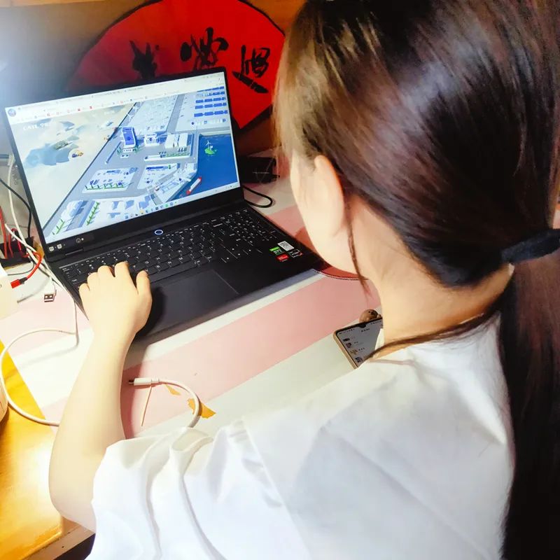 俞瑾。華東(dong) 理工大學供圖