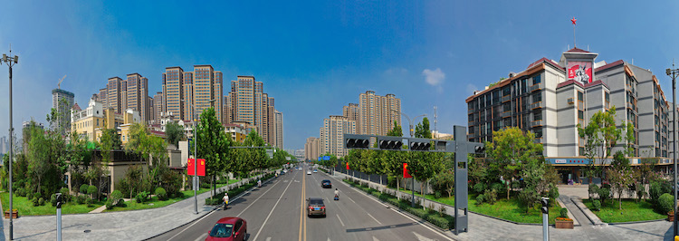 臨(lin) 汾中大街五一路口。