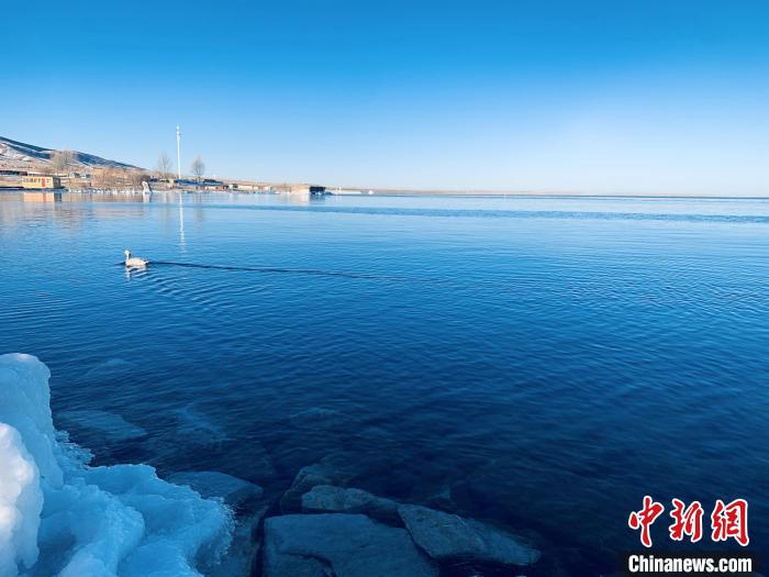 監測指中國內(nei) 陸最大鹹水湖青海湖土壤侵蝕同比趨弱