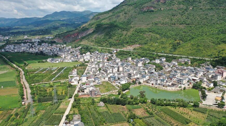 雲(yun) 南保山：“五治”融合 繪就法治鄉(xiang) 村新藍圖