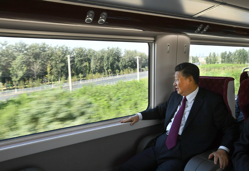 2019年9月25日，習(xi) 近平總書(shu) 記乘坐軌道列車前往北京大興(xing) 國際機場。