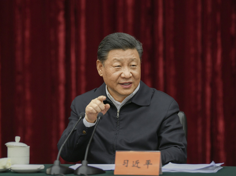 2019年4月15日至17日，中共中央總書(shu) 記、國家主席、中央軍(jun) 委主席習(xi) 近平在重慶考察，並主持召開解決(jue) “兩(liang) 不愁三保障”突出問題座談會(hui) 。這是4月16日下午，習(xi) 近平主持召開解決(jue) “兩(liang) 不愁三保障”突出問題座談會(hui) 並發表重要講話。新華社記者 謝環馳 攝