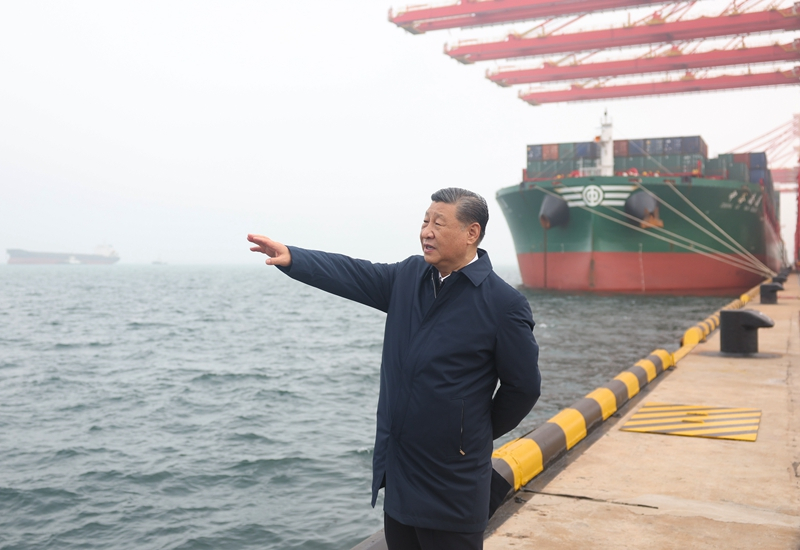 2024年5月22日，習(xi) 近平總書(shu) 記在山東(dong) 日照港考察。