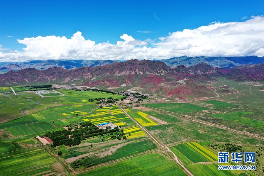 （美麗(li) 中國）（1）夏日林周風光美