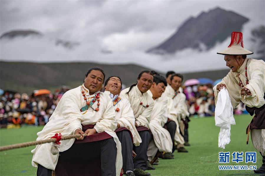 （體(ti) 育）（5）牧民拔河賽