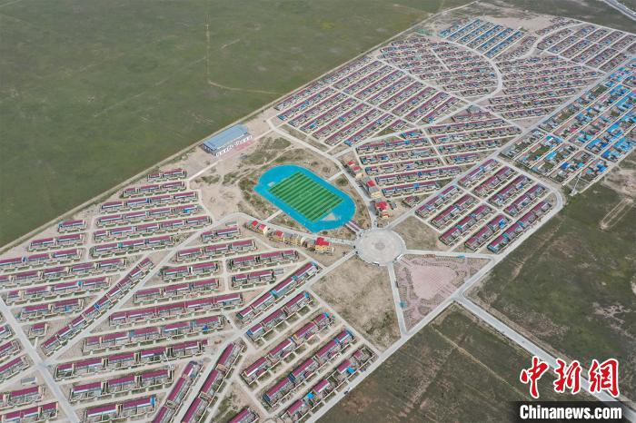 青海高原特色民俗村：用新麵貌迎接新生活