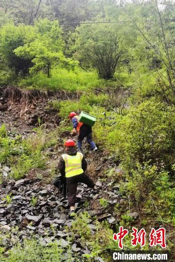 四川馬爾康6.0級地震：中國電信率先搶通馬爾康震區3個(ge) 鄉(xiang) 鎮通信網絡