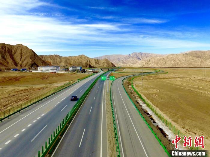 青海：新改建農(nong) 村公路2548公裏，新青川大通道主要路段獲驗收