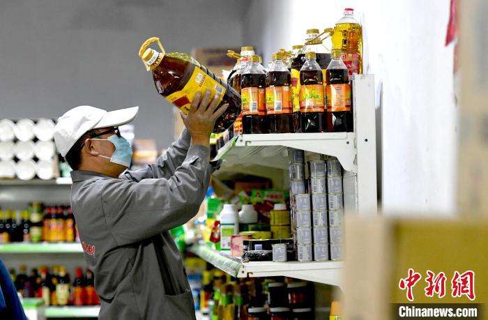 西藏糧油儲(chu) 備充足重要民生商品價(jia) 格穩定