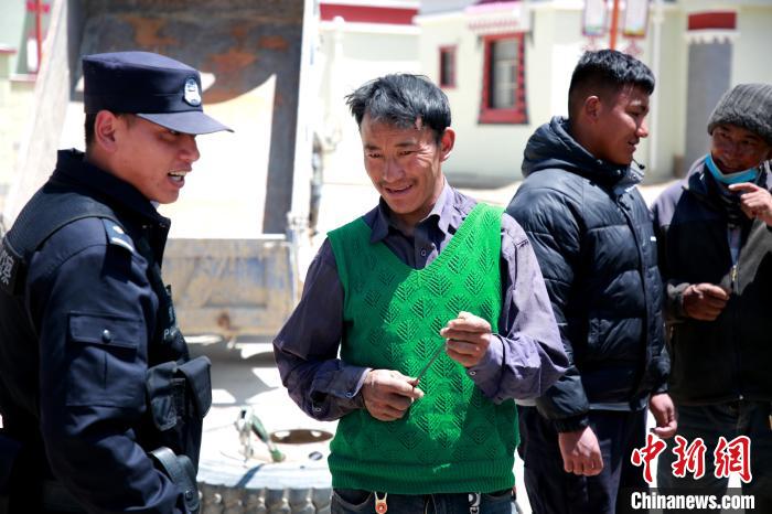 西藏阿裏：“小警務”托起“大民生”