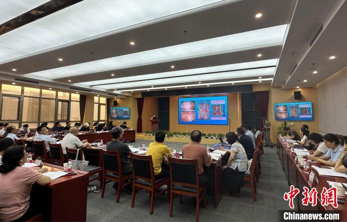 “夏魯寺與(yu) 宋元漢藏多民族文明交流學術研討會(hui) ”在北京召開